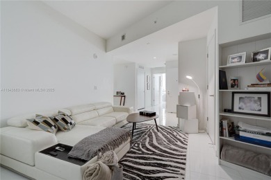 Priced to Sell! Beautiful 3/4 + Den in the renowned PARAMOUNT