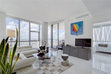 Priced to Sell! Beautiful 3/4 + Den in the renowned PARAMOUNT