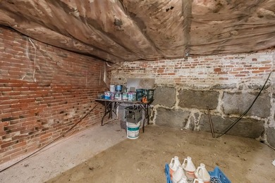 195 Pleasant St - photo 48