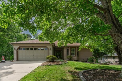 Lake Home For Sale in Crossville, Tennessee