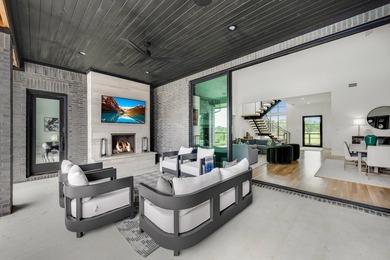 This 6.6 acre property down the street from Lake Grapevine is a - photo 11