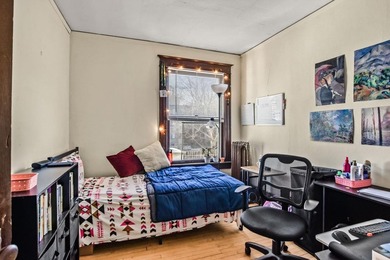 120-122 N Franklin St is a rare opportunity to own a - photo 14