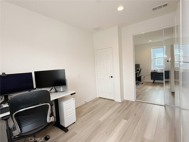 254 N Standard Ave - photo 21