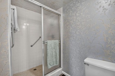 Bring your vision to this spacious 2BR/2BA in the heart of West - photo 27