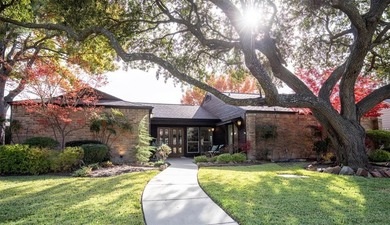 (private lake, pond, coastal) Home For Sale in Plano Texas