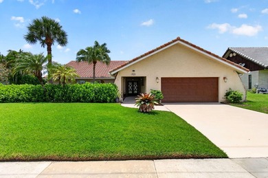Welcome to this beautifully updated home in the highly desirable - photo 2