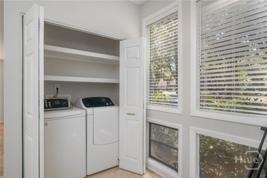 Don't miss this beautifully updated 4-bedroom, 3 full bathroom - photo 5