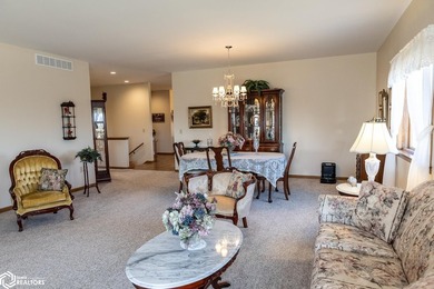 SPACIOUS RANCH HOME - COMFORT, STYLE & ROOM TO GROW. Welcome - photo 10