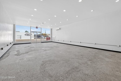 Tremendous Commercial Duplex in Mint Condition, located on the - photo 12