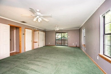 Looking for a house that says sweat equity?? Priced at under 400 - photo 14