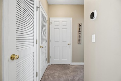 Live Where Every Day Feels Like a Vacation! Fully furnished and - photo 17