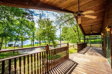 Looking for a house that says sweat equity?? Priced at under 400 - photo 27