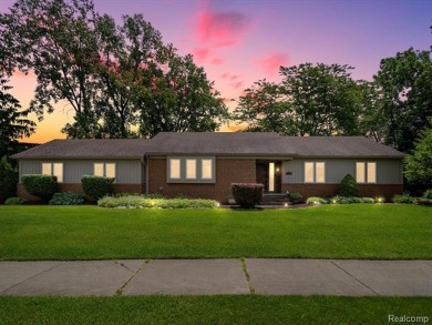 Lake Home For Sale in Oxford, Michigan