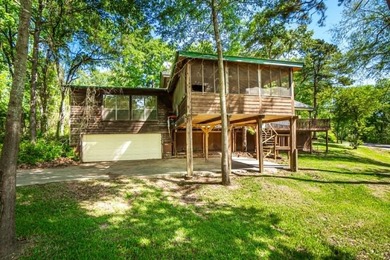 Looking for a house that says sweat equity?? Priced at under 400 - photo 37