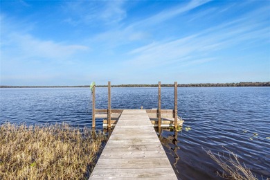Lake Alto Home For Sale in Waldo Florida