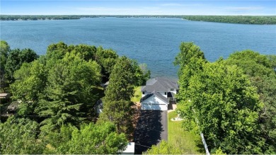 Lake Home For Sale in Chisago Lake Twp, Minnesota