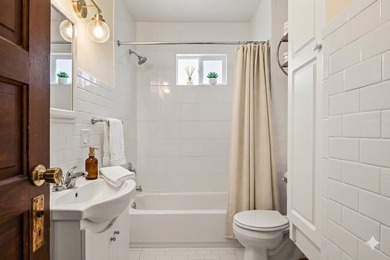 Rare opportunity to own the 120-126 N. Franklin St portfolio, a - photo 14