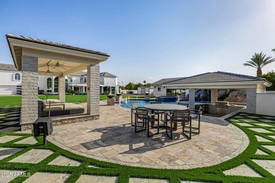 Turn-Key Luxury on Over an Acre in Mesa, AZ. This private - photo 7