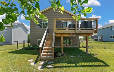 Picture Perfect home in Cross Lake Preserve, featuring all three - photo 19