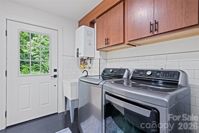 Experience elevated mountain living with the rare combination of - photo 24