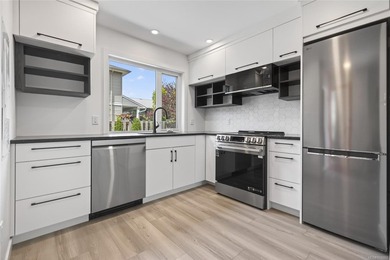 OPEN HOUSE 18th of July,  11-1 p.m. Nine Peaks, a thoughtfully - photo 8