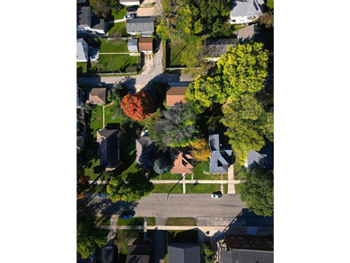 Charming home in desirable Historic Southwest neighborhood! This - photo 3