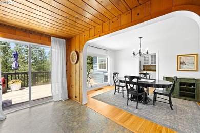 There is a certain ease to life in this 3+ bed, 3 bath home - photo 12