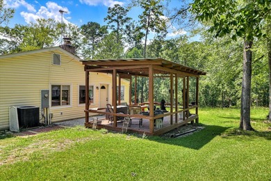 Lakefront living at its best! This property features a private - photo 32