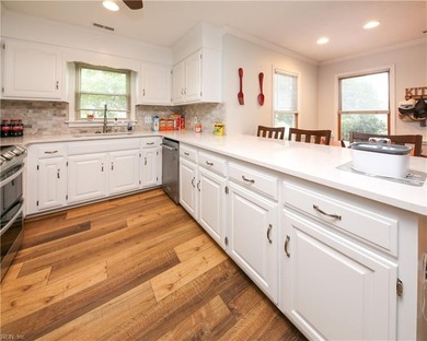 Beautiful ranch-style home located in the sought-after Hickory - photo 5