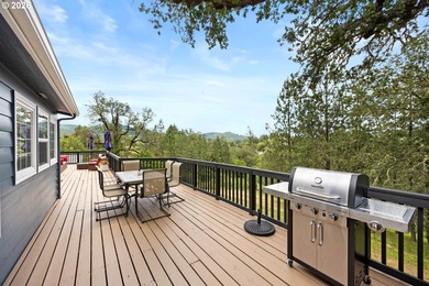There is a certain ease to life in this 3+ bed, 3 bath home - photo 36