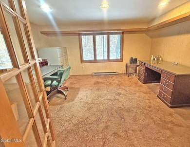 This spacious contemporary home has a magnificent lot offering - photo 37