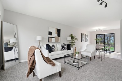 Welcome home to your newly updated 3 bedroom townhouse. What's - photo 3