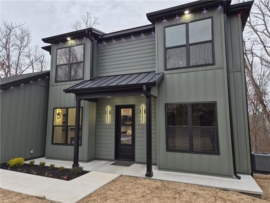 Discover a new standard of living at 18 Dunstable DR, Bella - photo 4