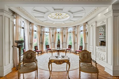 KINGS POINT | WATERVIEW. Set on over an acre of beautifully - photo 11