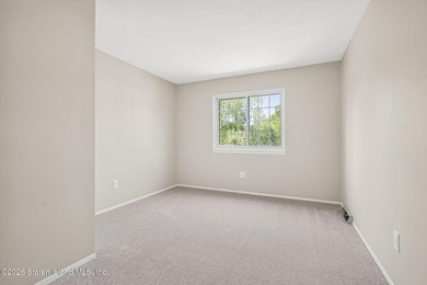 Move right into this beautifully updated 2 bedroom, 1.5 bath - photo 18