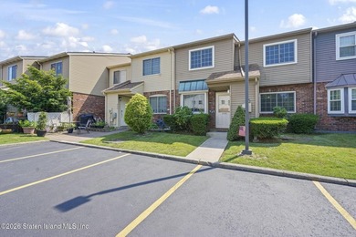 Move right into this beautifully updated 2 bedroom, 1.5 bath - photo 22