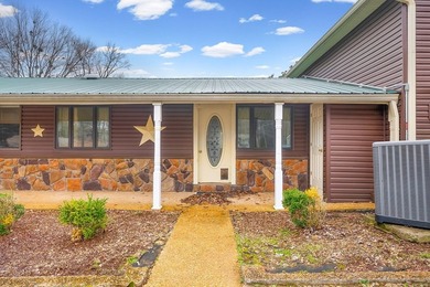 Beautiful multi-family home on 1.5 acres in Springville, TN! - photo 6