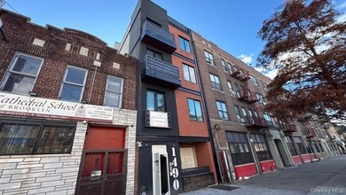 This multi-unit, eight-family-style home features 10 Bedrooms - photo 1