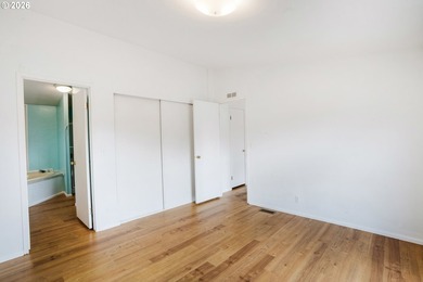 Beautifully updated 3BD/2BA home in desirable Creekside Pines! - photo 12