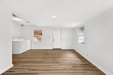 Updated & Move-In Ready! This remodeled 3-bedroom, 1.5-bath home - photo 13
