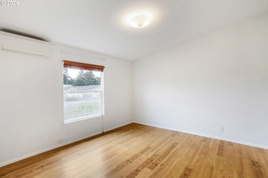 Beautifully updated 3BD/2BA home in desirable Creekside Pines! - photo 14