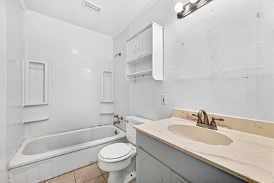 Updated & Move-In Ready! This remodeled 3-bedroom, 1.5-bath home - photo 17