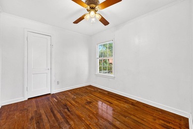 Updated & Move-In Ready! This remodeled 3-bedroom, 1.5-bath home - photo 18