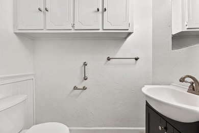 Updated & Move-In Ready! This remodeled 3-bedroom, 1.5-bath home - photo 24