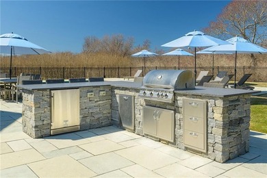 Custom crafted oceanside estate perfectly sited on a tranquil - photo 24