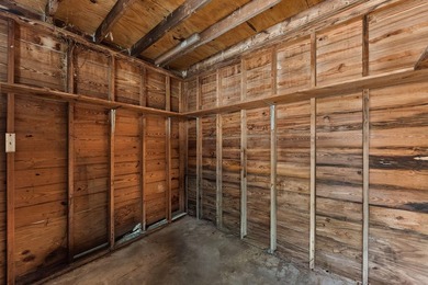 Updated & Move-In Ready! This remodeled 3-bedroom, 1.5-bath home - photo 26