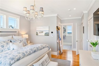 Custom crafted oceanside estate perfectly sited on a tranquil - photo 26