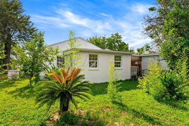 Updated & Move-In Ready! This remodeled 3-bedroom, 1.5-bath home - photo 29