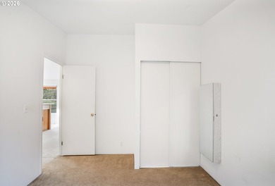 Beautifully updated 3BD/2BA home in desirable Creekside Pines! - photo 32