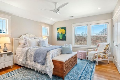 Custom crafted oceanside estate perfectly sited on a tranquil - photo 41